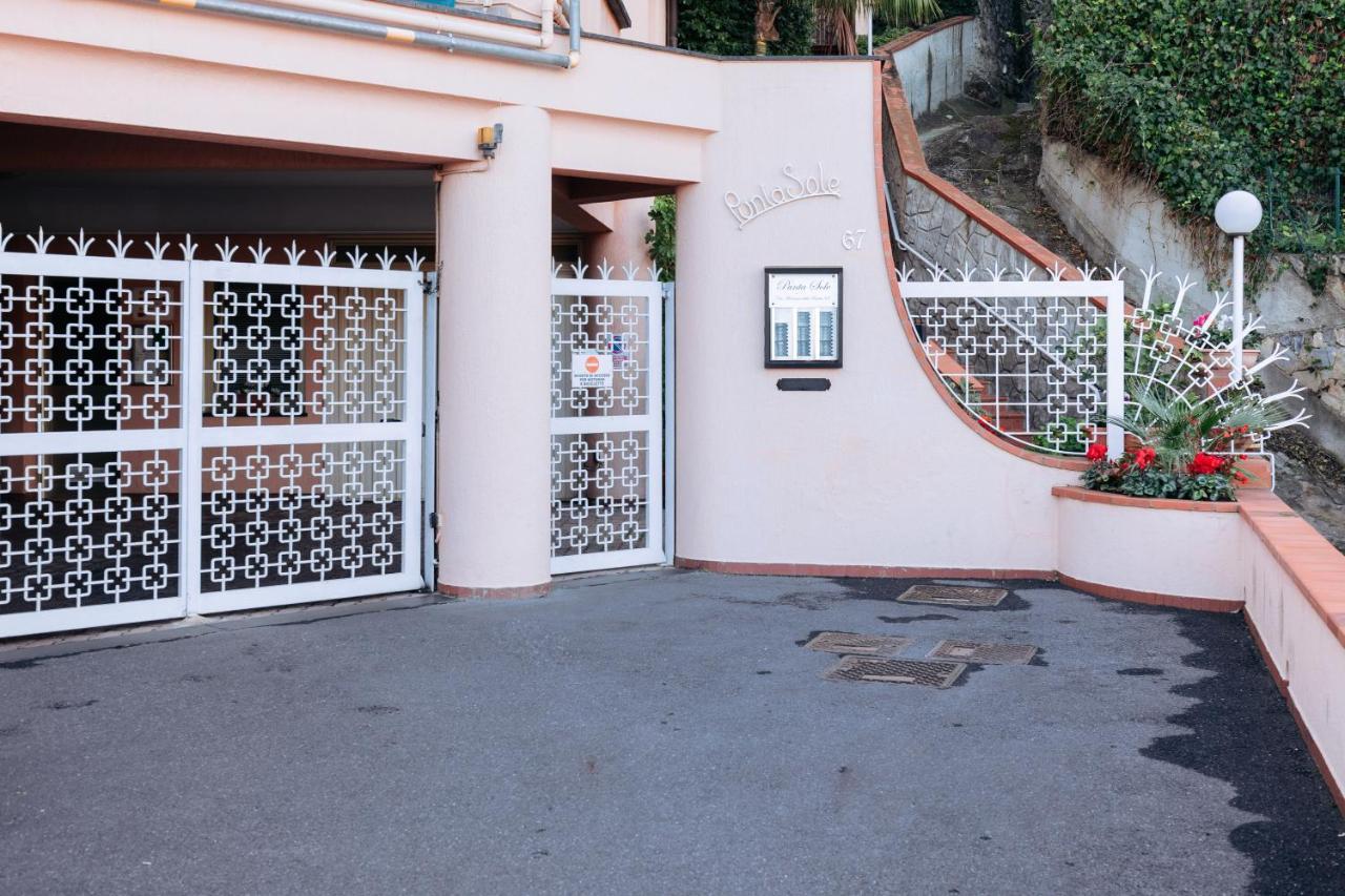 116 - Casa Colorata Vista Mare, 500M Dalla Spiaggia - Parcheggio Privato Gratis Incluso オスペダレッティ エクステリア 写真